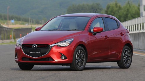Chi tiết Mazda2 2015 sắp bán ra thị trường Việt Nam - ảnh 2