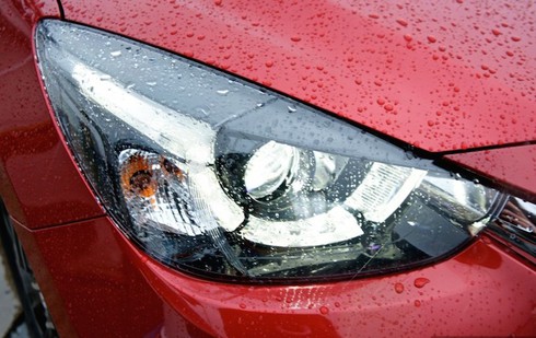 Chi tiết Mazda2 2015 sắp bán ra thị trường Việt Nam - ảnh 7