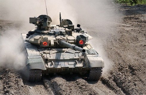 Xe tăng T-90 của Nga – Nhỏ, nhưng có