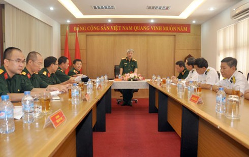 Thượng tướng Nguyễn Chí Vịnh kiểm tra đóng tàu tên lửa tấn công nhanh - ảnh 3