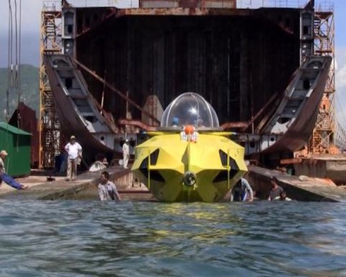 Việt Nam chế tạo thành công tàu lặn mi ni Hòa Bình - ảnh 1