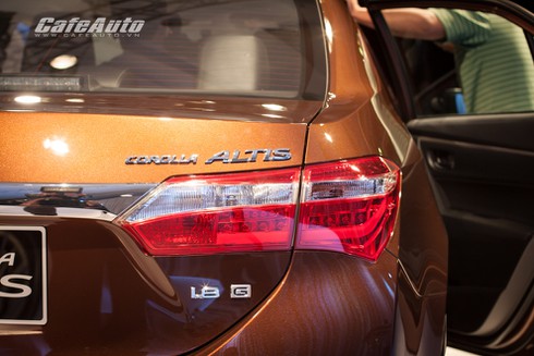 Toyota Altis 2014 có gì mới để gây sốt tại Việt Nam? - ảnh 12