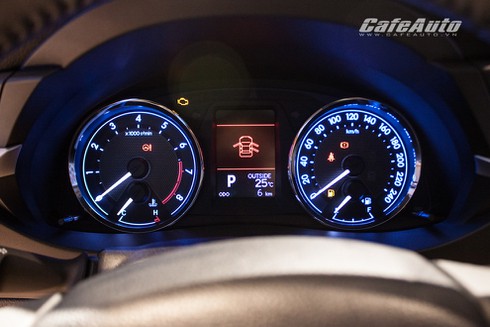 Toyota Altis 2014 có gì mới để gây sốt tại Việt Nam? - ảnh 16