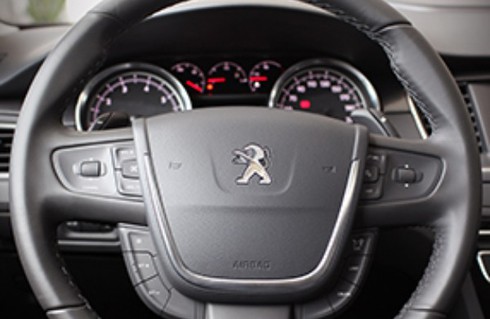 Chọn Honda Accord 2014 hay Peugeot 508? - ảnh 11
