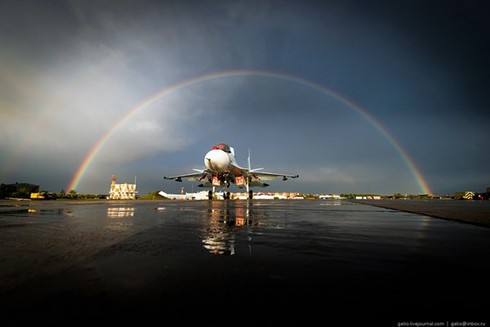 Toàn cảnh tiêm kích đa năng Su-30 lừng danh thế giới - ảnh 21