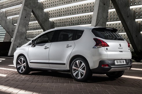 Xe Peugeot 3008 giá 1,190 tỷ cạnh tranh Honda CR-V, Mazda-CX-5 - ảnh 2