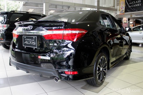 Có gì trong xe Toyota Altis 2.0V CVT giá gần 1 tỷ vẫn bán chạy - ảnh 3
