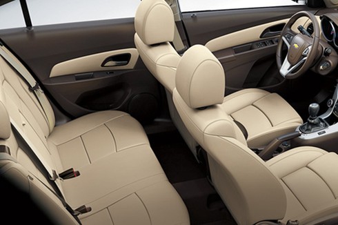 So sánh Toyota Vios 2014 và Chevrolet Cruze trong tầm giá 700 triệu - ảnh 10