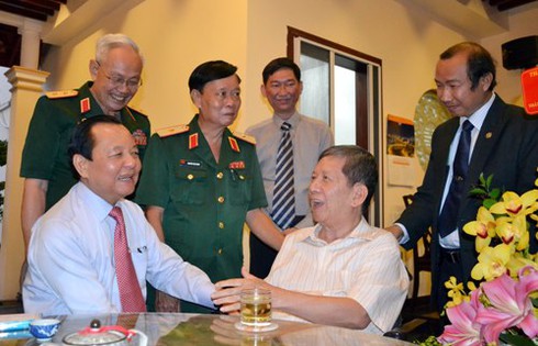 Sôi nổi các hoạt động kỷ niệm ngày 22-12 - ảnh 2