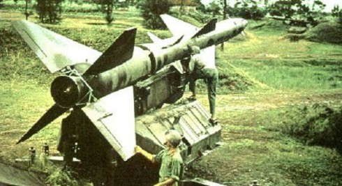 Tiết lộ về đoàn tàu tuyệt mật đưa tên lửa SA-75M về Hà Nội - ảnh 1