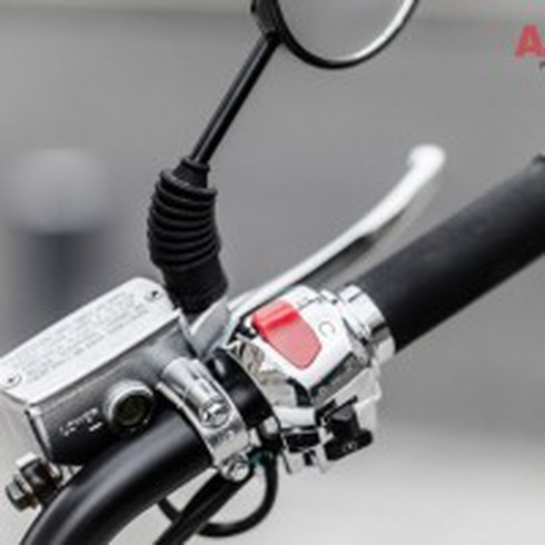 Mô tô Leonart Daytona 125: Chiếc xe phân khối nhỏ quá ngầu! - ảnh 7