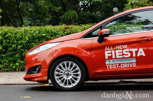Đánh giá chi tiết Ford Fiesta 2014 - ảnh 19