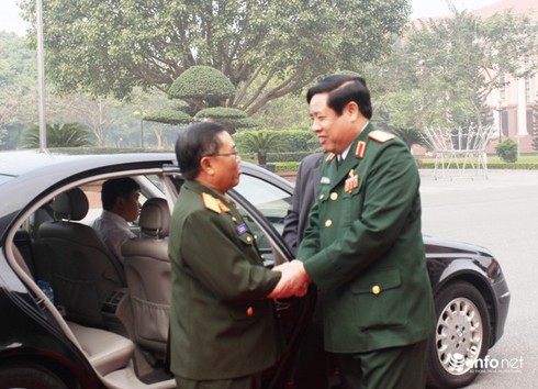 Quân đội Việt Nam-Lào tiếp tục tăng cường hợp tác - ảnh 1