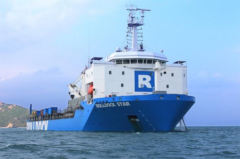 Hình ảnh 3 tàu ngầm Kilo trực chiến ngày Tết tại Cam Ranh - ảnh 11