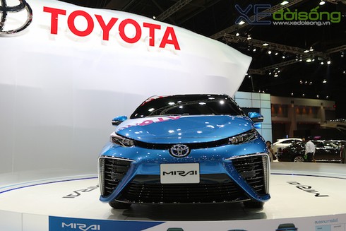 Xe sedan tương lai Toyota Mirai ra mắt khách hàng ASEAN - ảnh 3
