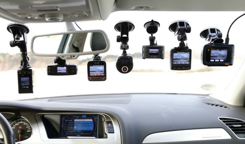 Camera hành trình - xu hướng hay là trang bị... phòng thân - ảnh 1
