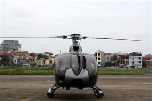 Binh đoàn 18 đưa trực thăng chuyên dụng vào bay phục vụ du lịch - ảnh 3