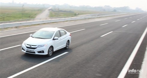 Honda City 2016 - chiếc xe 'vừa miếng' cho đô thị - ảnh 5