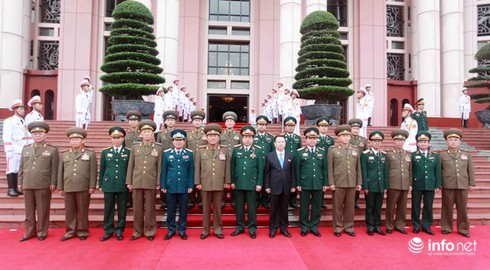 Hình ảnh Bộ trưởng Bộ các LLVT nhân dân Triều Tiên thăm Việt Nam - ảnh 9