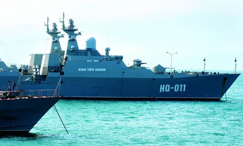 Chiến hạm Đinh Tiên Hoàng lên đường dự duyệt binh Hải quân quốc tế Ấn Độ - ảnh 1