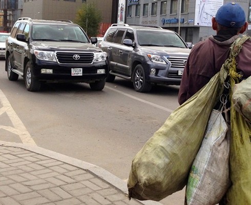 Ngắm xe hơi trên đường phố Mông Cổ - ảnh 3