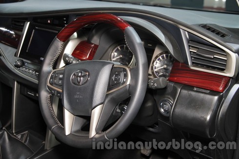 5 điều có thể bạn chưa biết về Toyota Innova Crysta - ảnh 9