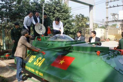 Tàu ngầm mini Hoàng Sa ra biển: Bước tiến mới - ảnh 7