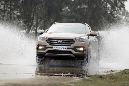 Chính thức ra mắt, Hyundai SantaFe 2016 giá từ 1,1 tỷ đồng - ảnh 13