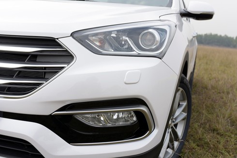 Chính thức ra mắt, Hyundai SantaFe 2016 giá từ 1,1 tỷ đồng - ảnh 16
