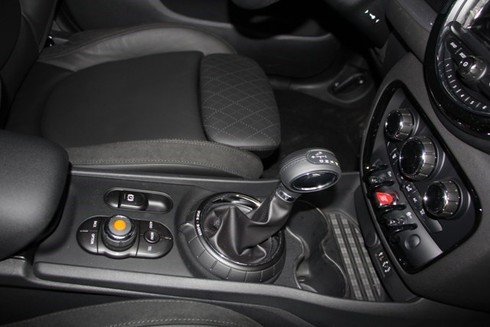 Chi tiết MINI Cooper Clubman vừa ra mắt tại Việt Nam - ảnh 14