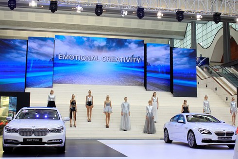 126 xe sang được khách đặt mua tại triển lãm BMW World Vietnam 2016 - ảnh 1
