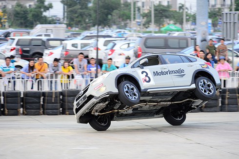 Sáng mai 27/5: Siêu trình diễn mạo hiểm xe Subaru 2016 khai mạc tại Hà Nội - ảnh 1