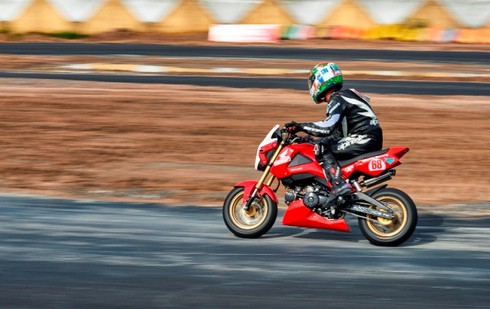 Chùm ảnh các tay đua Giải Honda Việt Nam 2016 thi đấu tưng bừng tại Bình Dương - ảnh 5