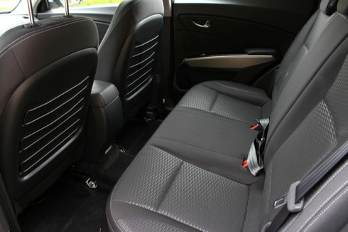 Cận cảnh chiếc SUV cỡ nhỏ gây xáo động thị trường ô tô Việt Nam - ảnh 22