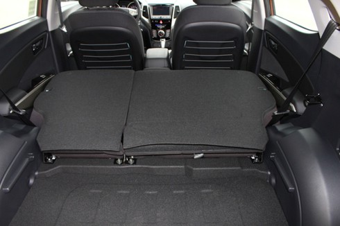 Cận cảnh chiếc SUV cỡ nhỏ gây xáo động thị trường ô tô Việt Nam - ảnh 24