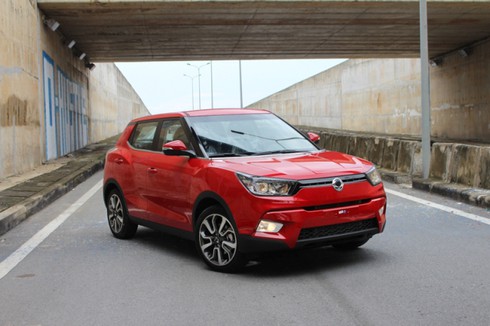 Cận cảnh chiếc SUV cỡ nhỏ gây xáo động thị trường ô tô Việt Nam - ảnh 12
