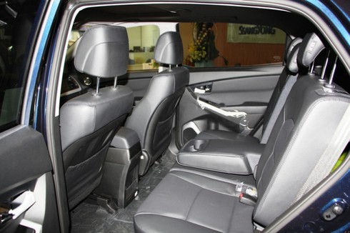 Xe Ssangyong Rexton, Korando, Turismo, Tivoli