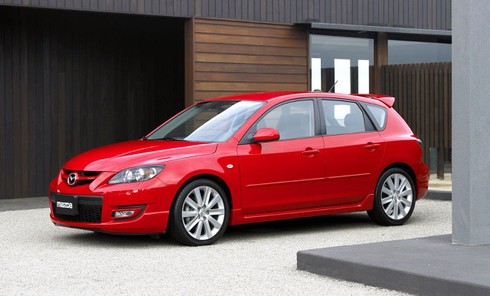 Những chiếc xe đáng lái giá dưới 10.000 USD cho đàn ông có gia đình - ảnh 4