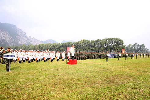 Hình ảnh khai mạc Hội thao bắn súng quân dụng toàn quân 2016 - ảnh 5