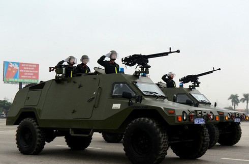 Xe bọc thép RAM-2000 MK3 mạnh nhất của Công an Việt Nam - ảnh 1