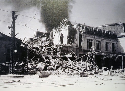 Cố vấn Lê Đức Thọ: Chúng tôi không khiếp sợ trước B-52 ném bom ồ ạt - ảnh 9