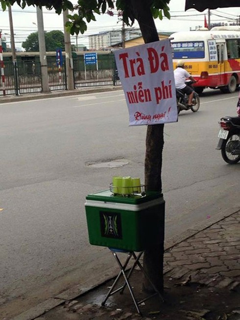 Chủ nhân bình trà đá bị tịch thu: Mừng vì xã hội còn quan tâm đến việc thiện - ảnh 1