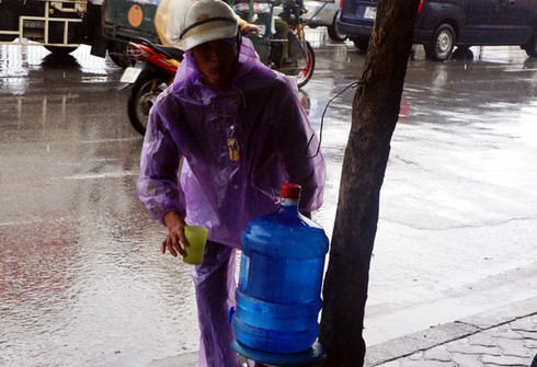 Chủ nhân bình trà đá bị tịch thu: Mừng vì xã hội còn quan tâm đến việc thiện - ảnh 2