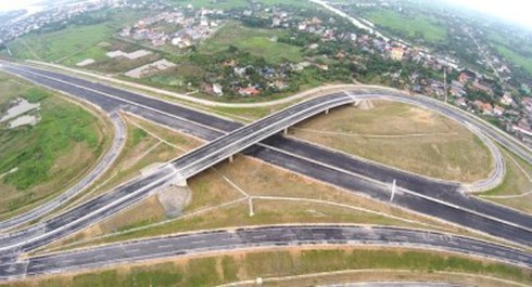 Đảm bảo ATGT trước ngày thông xe toàn tuyến cao tốc Hà Nội-Hải Phòng - ảnh 1