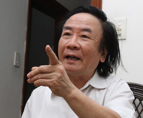 TS Nguyễn Xuân Thủy: Người đi bộ coi không ai được động đến mình!? - ảnh 1