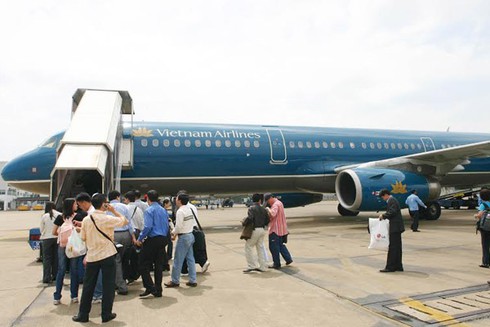 Cảng hàng không Phù Cát sẽ đạt công suất 1,5 triệu khách vào năm 2020 - ảnh 1