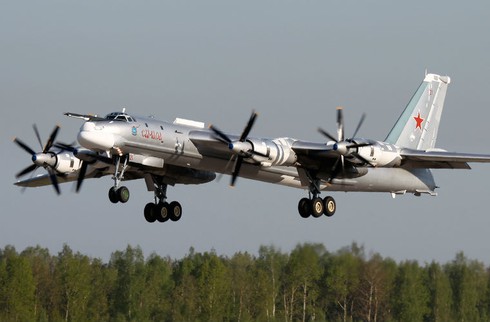 Nga âm thầm hiện đại hóa “máy dội bom” Tu-95MS - ảnh 1