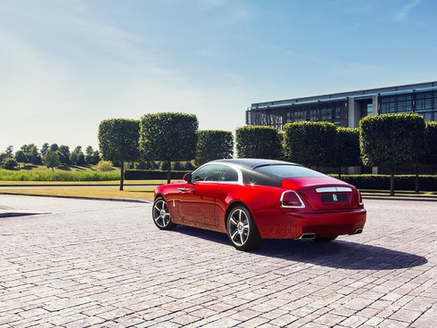 Có gì trên phiên bản Rolls-Royce Wraith đỏ đen độc nhất - ảnh 2