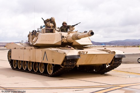 Tăng M1 Abrams - quả đấm thép trên chiến trường - ảnh 1
