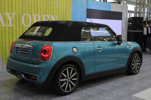 MINI ra mắt mẫu Convertible, tặng quà hiếm xe đạp MINI gấp - ảnh 10